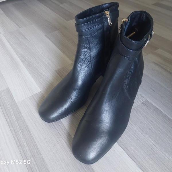 Women Patrizia Pepe Boots Black Leather 38.5
