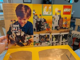 LEGO Castle: King's Mountain Fortress (6081) 99% Complete with/ Box And Manual