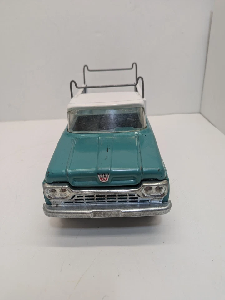 Vintage Nylint Sales and Service Ford F Series Pick-up Nylint #3800 1960-1961 - Image 3 of 4