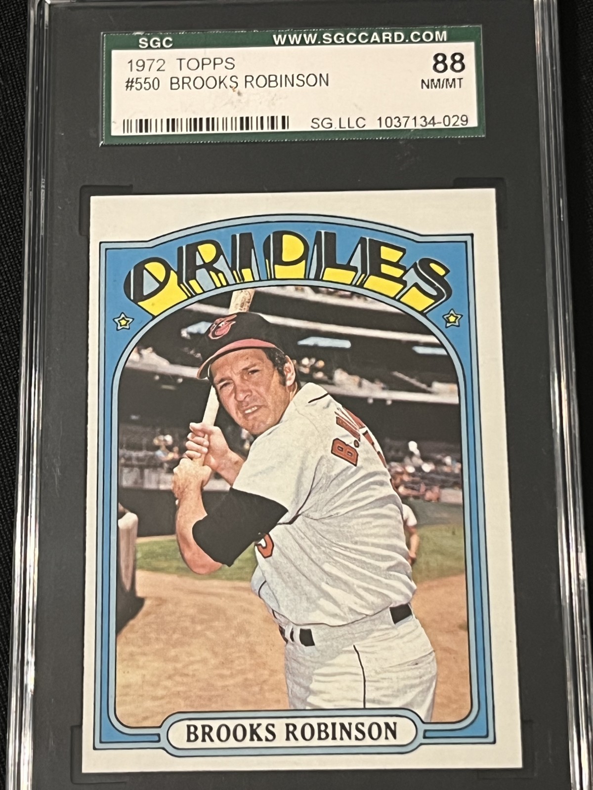 1972 Topps #550 Brooks Robinson SGC 8 NR/MT/MINT