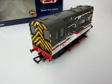 BACHMANN OO 32-105 BR INTERCITY SWALLOW CLASS 08 DIESEL SHUNTER 08800 - BOXED