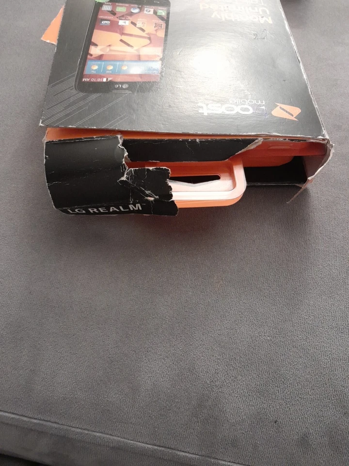 LG Realm - 4 GB - Black (Boost Mobile) - Image 3 of 4