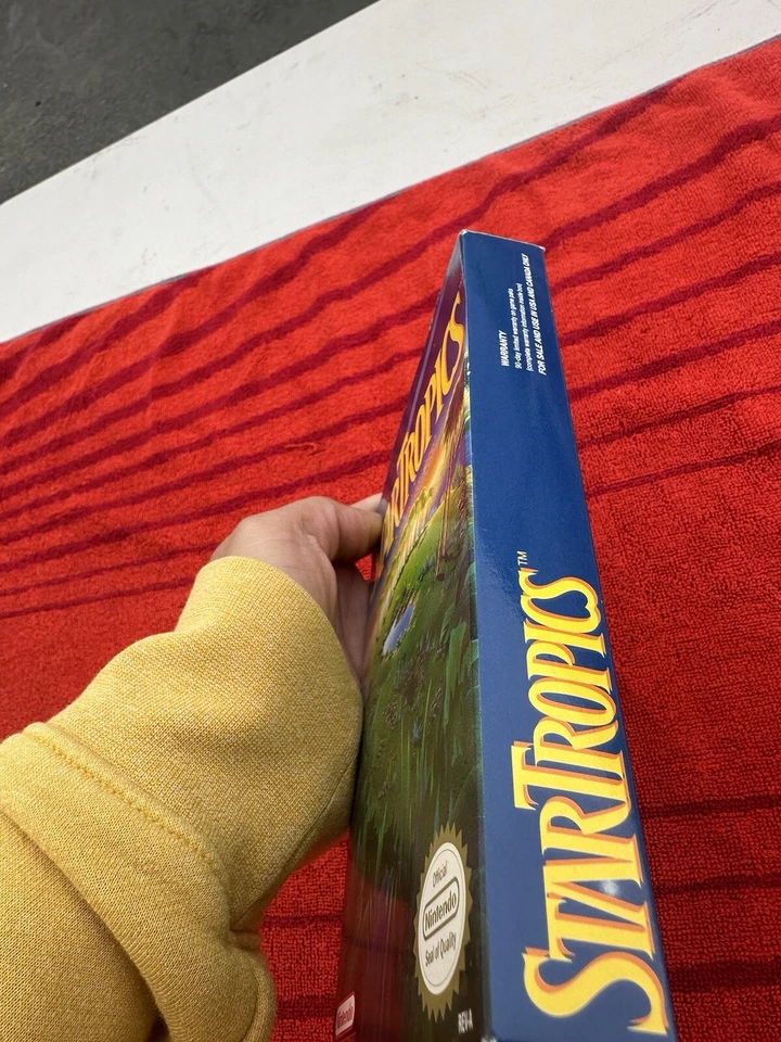 STAR TROPICS Nintendo NES 1990 Brand New Original Factory Sealed Game! - Image 4 of 4