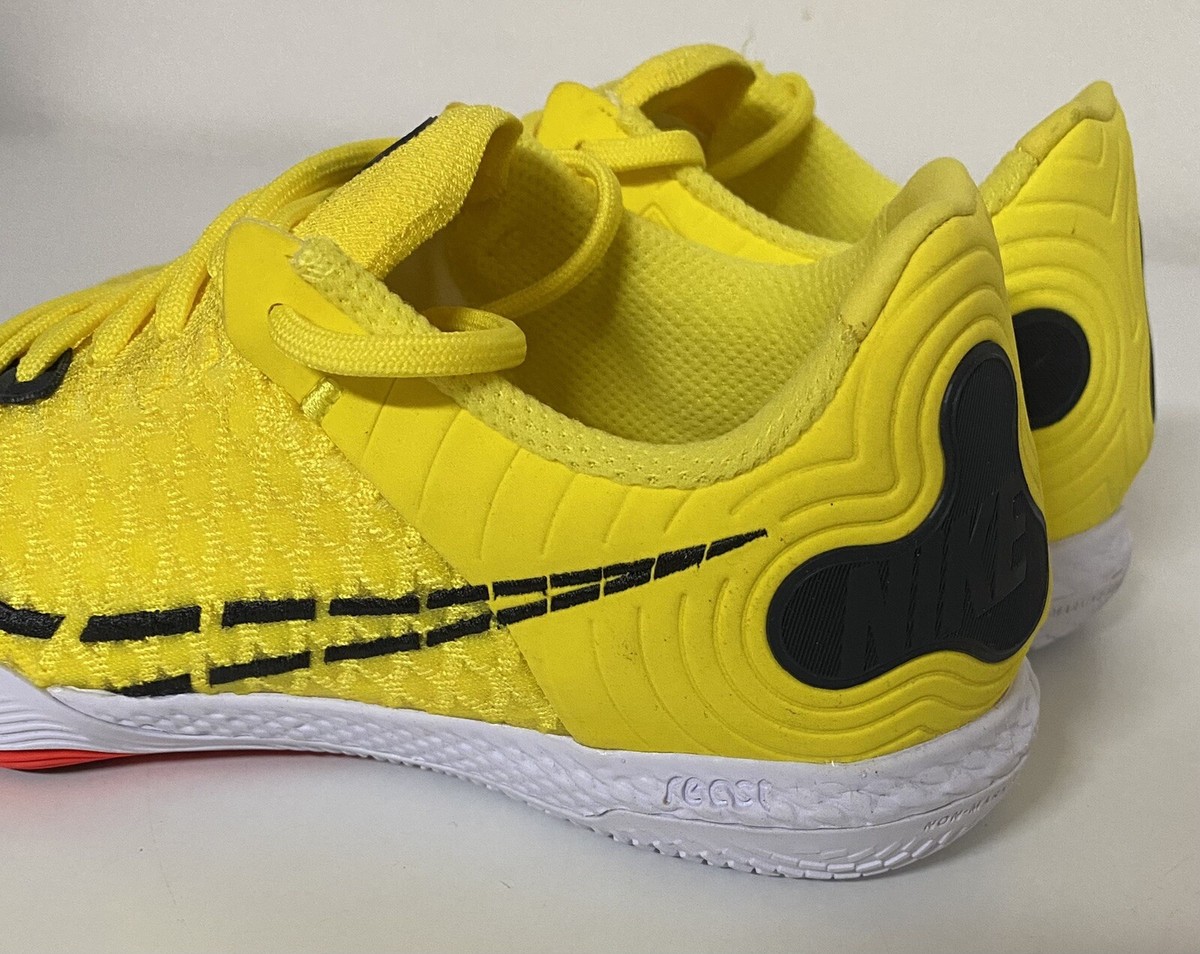 Nike React Gato Yellow Mens Sz 6.5/ Women's Sz 8 Indoor Nike React Gato Yellow Mens Sz 6.5/ Women's Sz 8 Indoor
