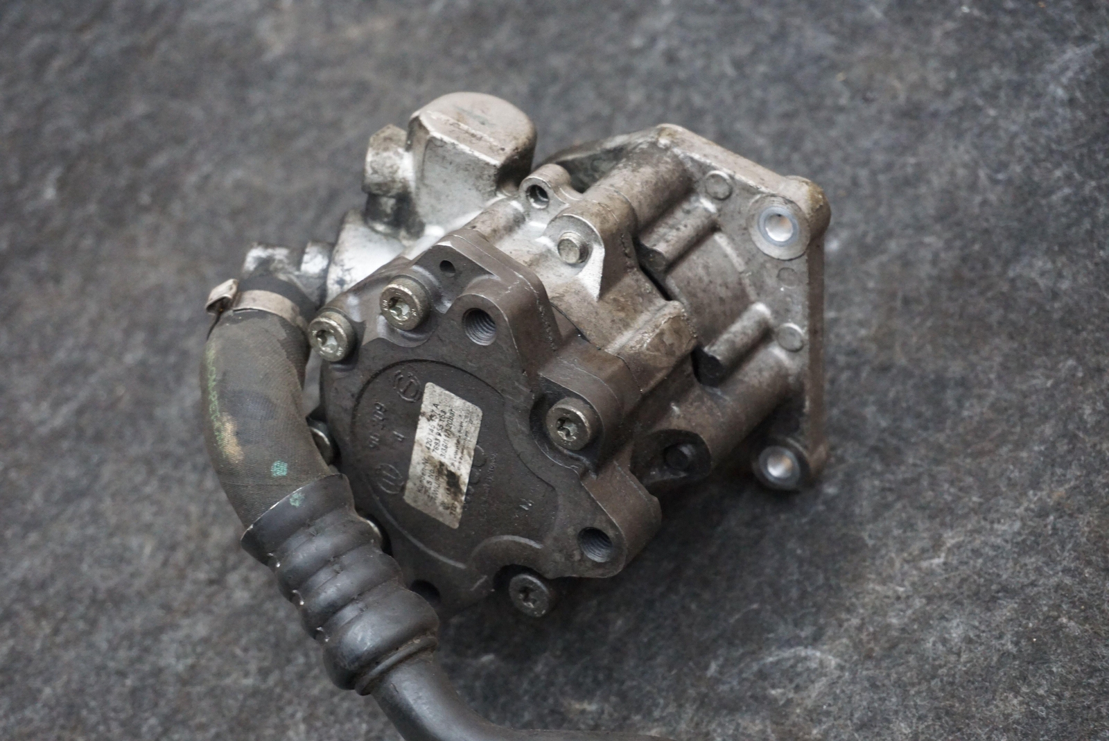 Power Steering Pump W/ Reservoir Tank & Hoses 420145157A Audi R8 Type 42 08-15