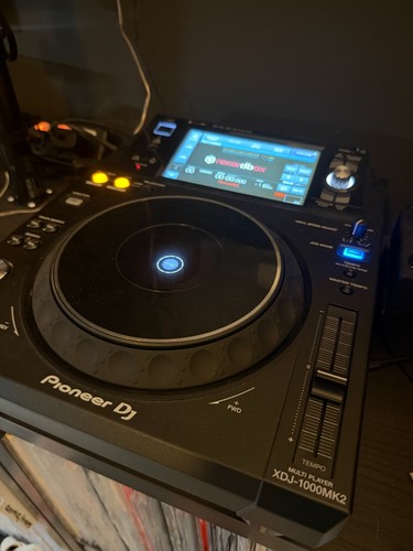 2x Pioneer DJ XDJ-1000MK2 Digital Media Players Rekordbox CDJ Pair