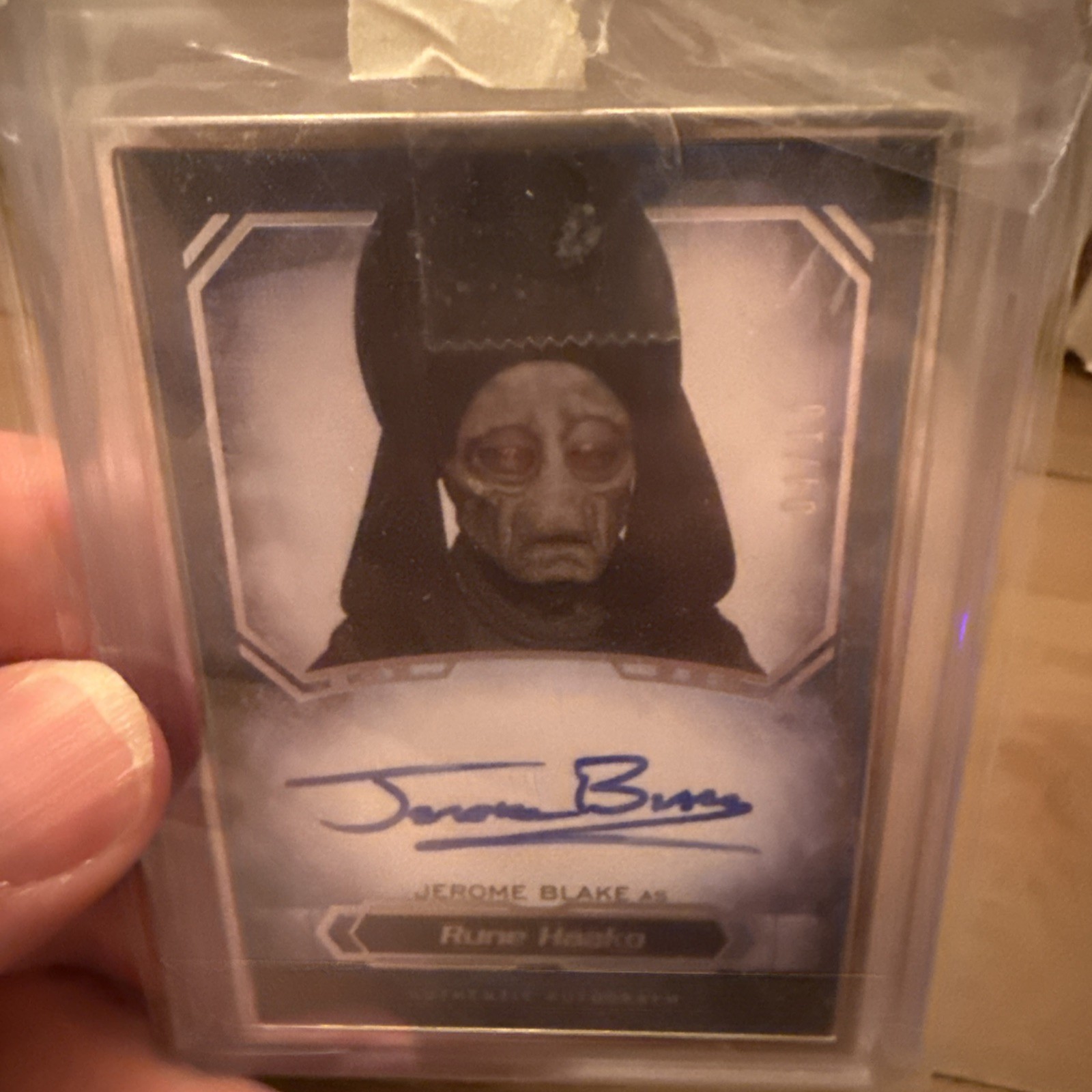 Lot Of 5 STAR WARS Masterwork Auto Cards. Rune Haako, Watto, Poggle, Boss, Rebo! view 16