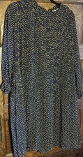ANTHROPOLOGIE Seen Worn Kept Vega All Over Star Print Oversized Dress Sz 8