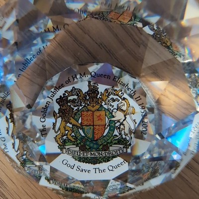 Swarovski Golden Jubilee Prestige Briefbeschwerer. Limited Edition 2002