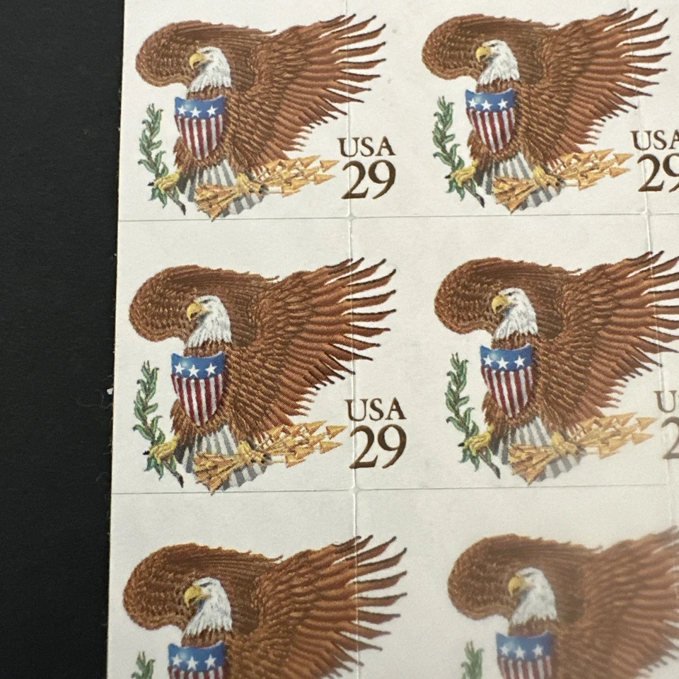 US Pane #2595a 29c Eagle, Brown  Not Folded Dramatic Die Cutting Shift, Scarce - Image 4 of 4