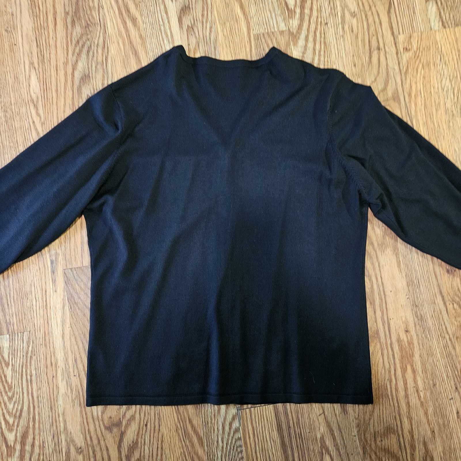 Pendleton Silk Blend VNeck Button Front Black Car… - image 9