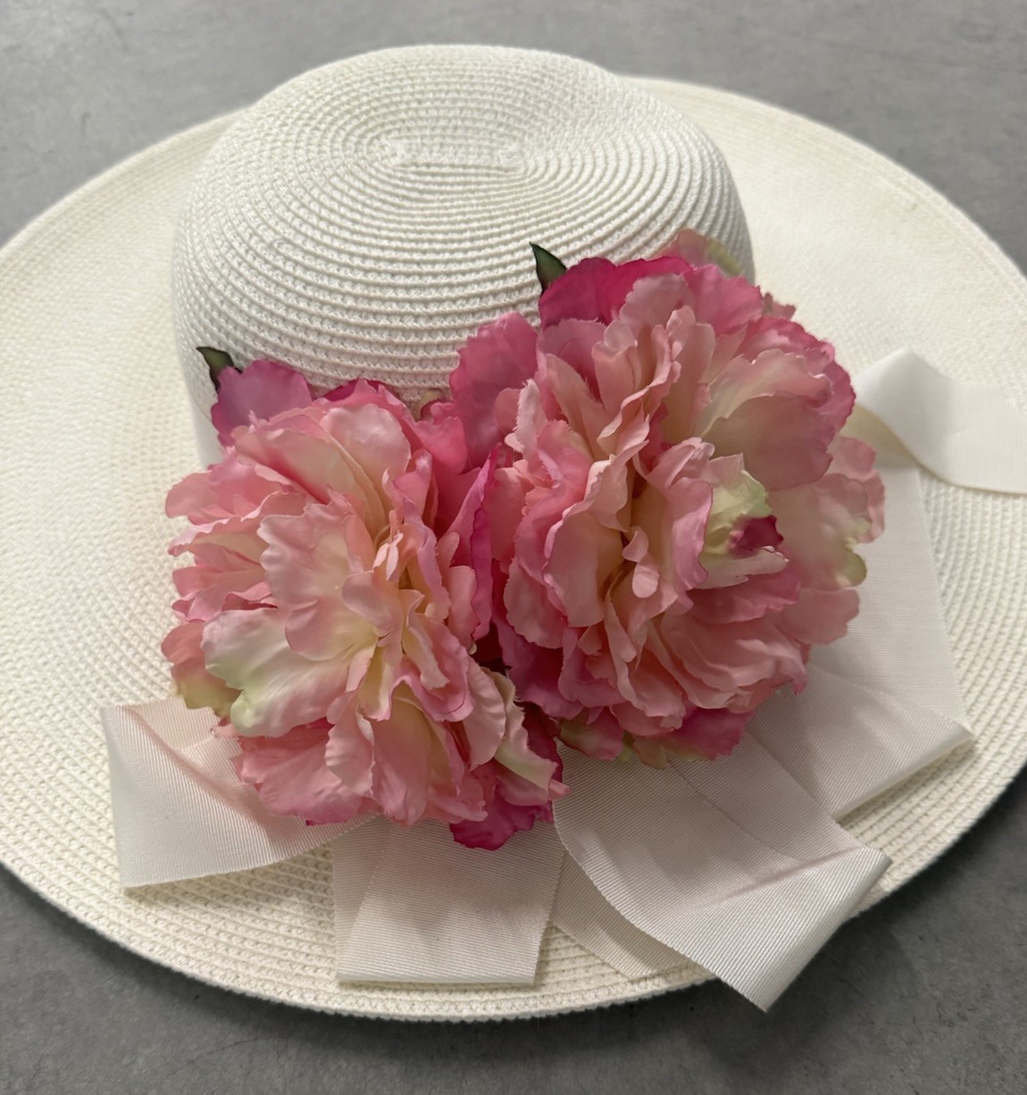 Off White Custom Designed Handmade Hat with Large… - image 3