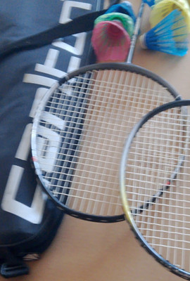 Carlton Powerblade Titanium Badminton-Set mit Schlägern, Bällen und Tasche