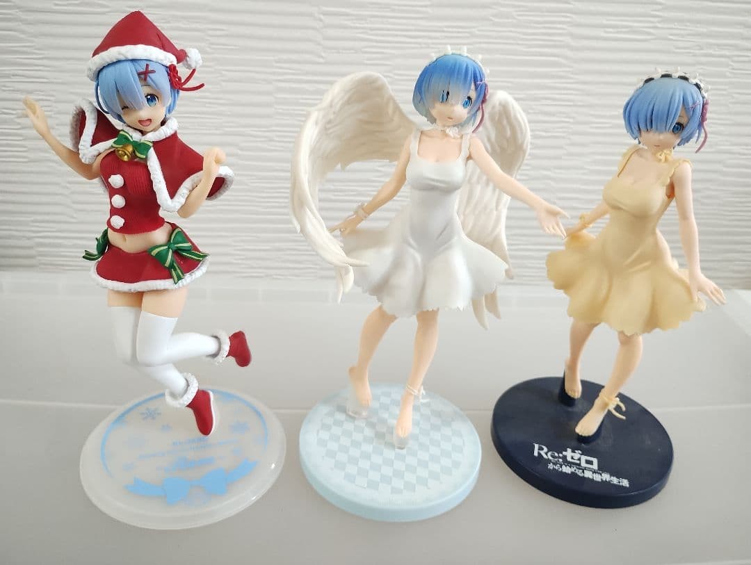 Juego de 3 figuras de Papá Noel Re Zero Rem totalmente funcionales de anime c...