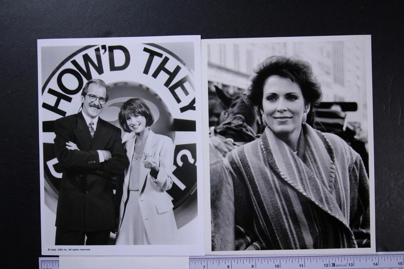 LOT: 48 1980s TV/MOVIE PRESS 7 x 9 PHOTOS as seen in my 24 Photos (id5185)