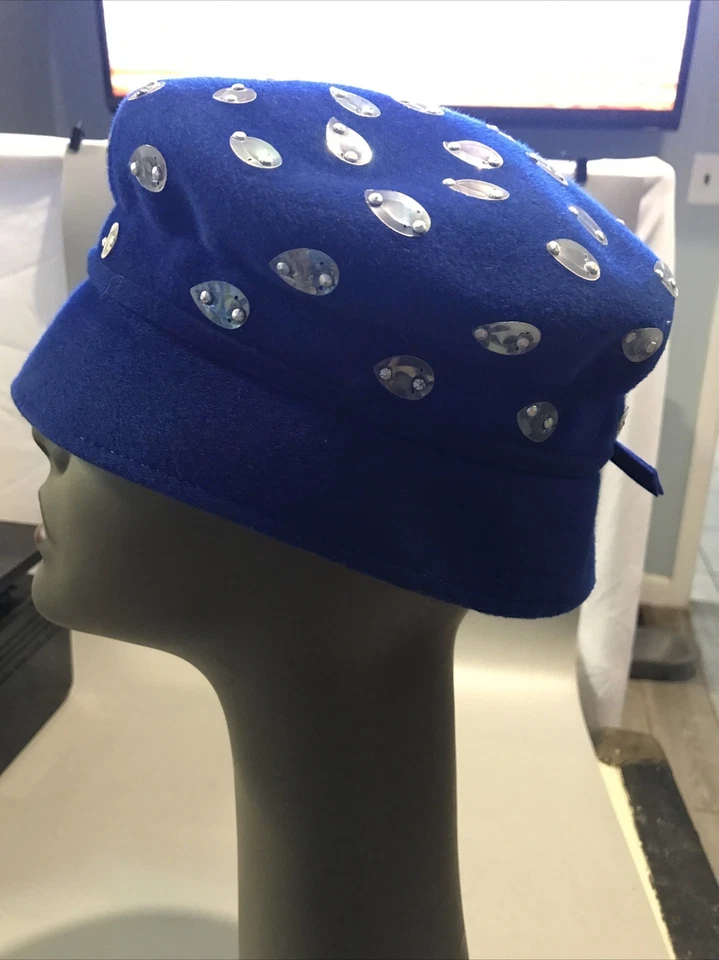 Vintage 50’s Glenover Henry Pollak Wool Fawn-Tra Felt BucketHat Blue W/ Sequins - Image 4 of 4