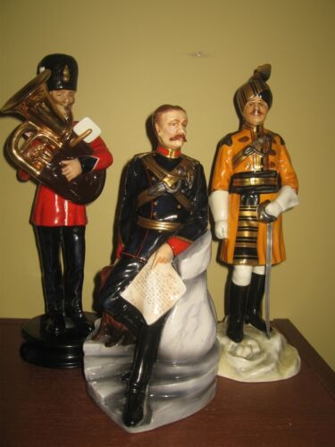 Michael Sutty porcelain figurine - 14th Bengal Lancer, Officer 1890 with dog - Picture 1 of 9