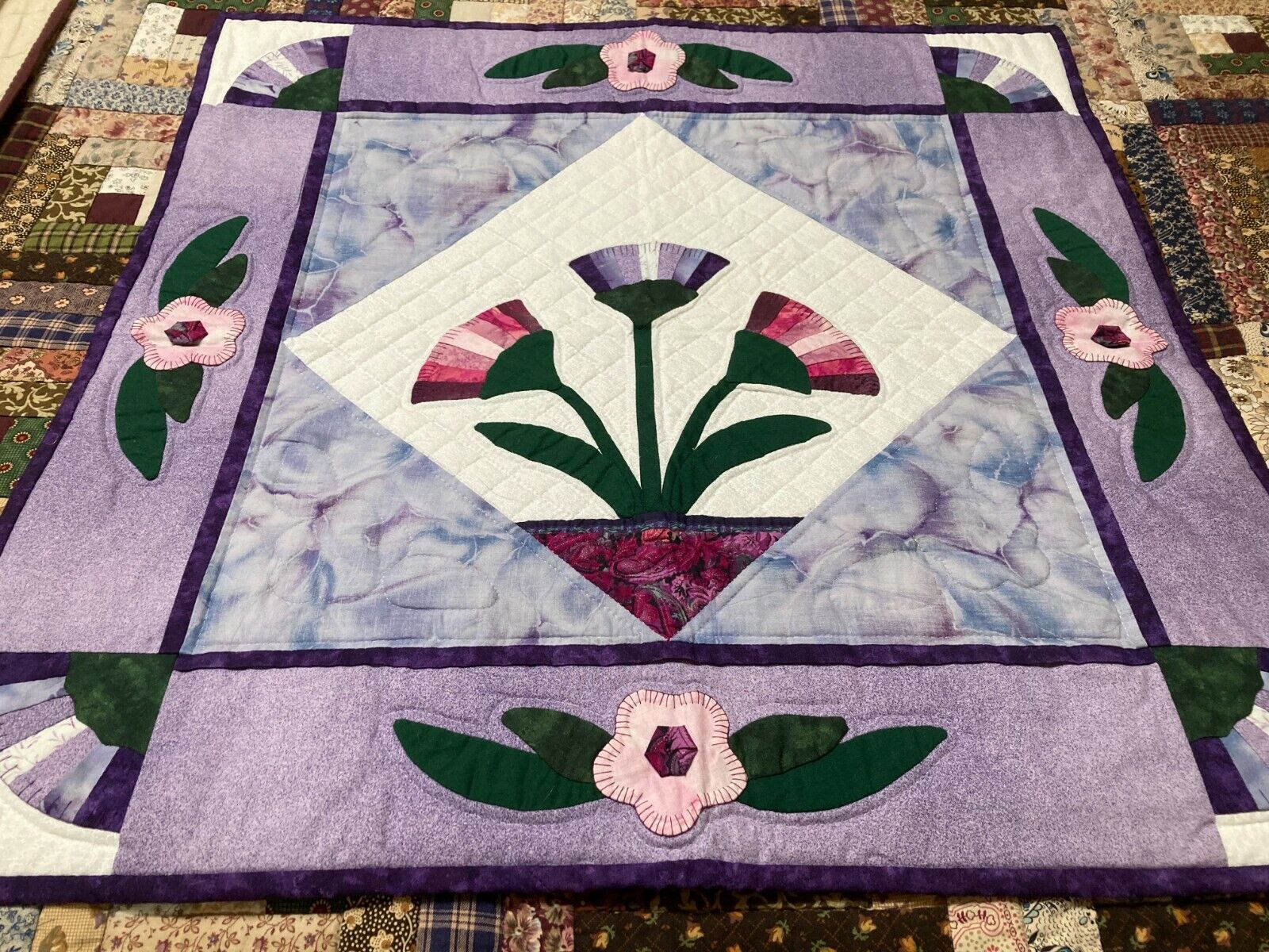 Stunning Vintage Applique Wall Quilt, Hand Quilted, Prize Winner