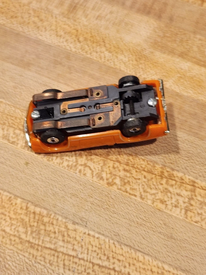 Chevy Camaro 1969 convertible coche ranurado modelo naranja blanco motor chasis TJET Foto 3 de 3