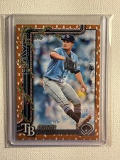 2025 Topps Holiday #H28 Shane McClanahan Gold Holiday Lights Tampa Rays