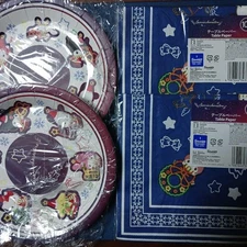 Sanrio Sanrio Characters Christmas Paper Plates 6pcs & Table Napkins 10pcs Set N