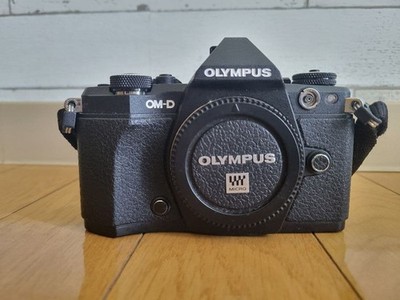 OLYMPUS OM D E M5 Mark II Shutter count 1129