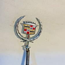 1971 1973 1974 1975 1976 1977 1978 Cadillac Hood Ornament Emblem Original