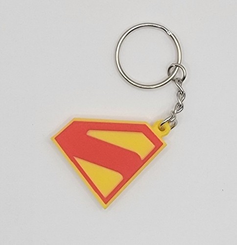 Set 3 portachiavi Hero Shield | Superman - design double face ispirato - Foto 3 di 6