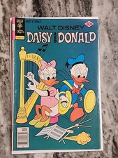 Cover of Walt Disney Daisy and Donald #27