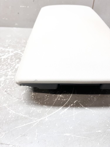 ⭐️2018-2020 Honda Accord Center Console Arm Rest Leather Lid Cover | WHITE | OEM - Picture 3 of 15