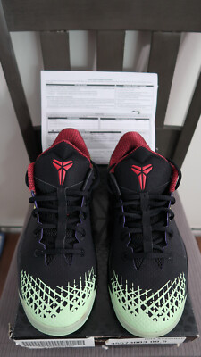Size 9.5 - Nike Zoom Kobe Venomenon 4 Glow In The Dark for  display picture 3