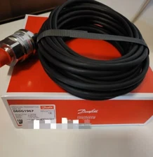 Danfoss Pressure sensor AKS 33 060G1967 UPS shipping