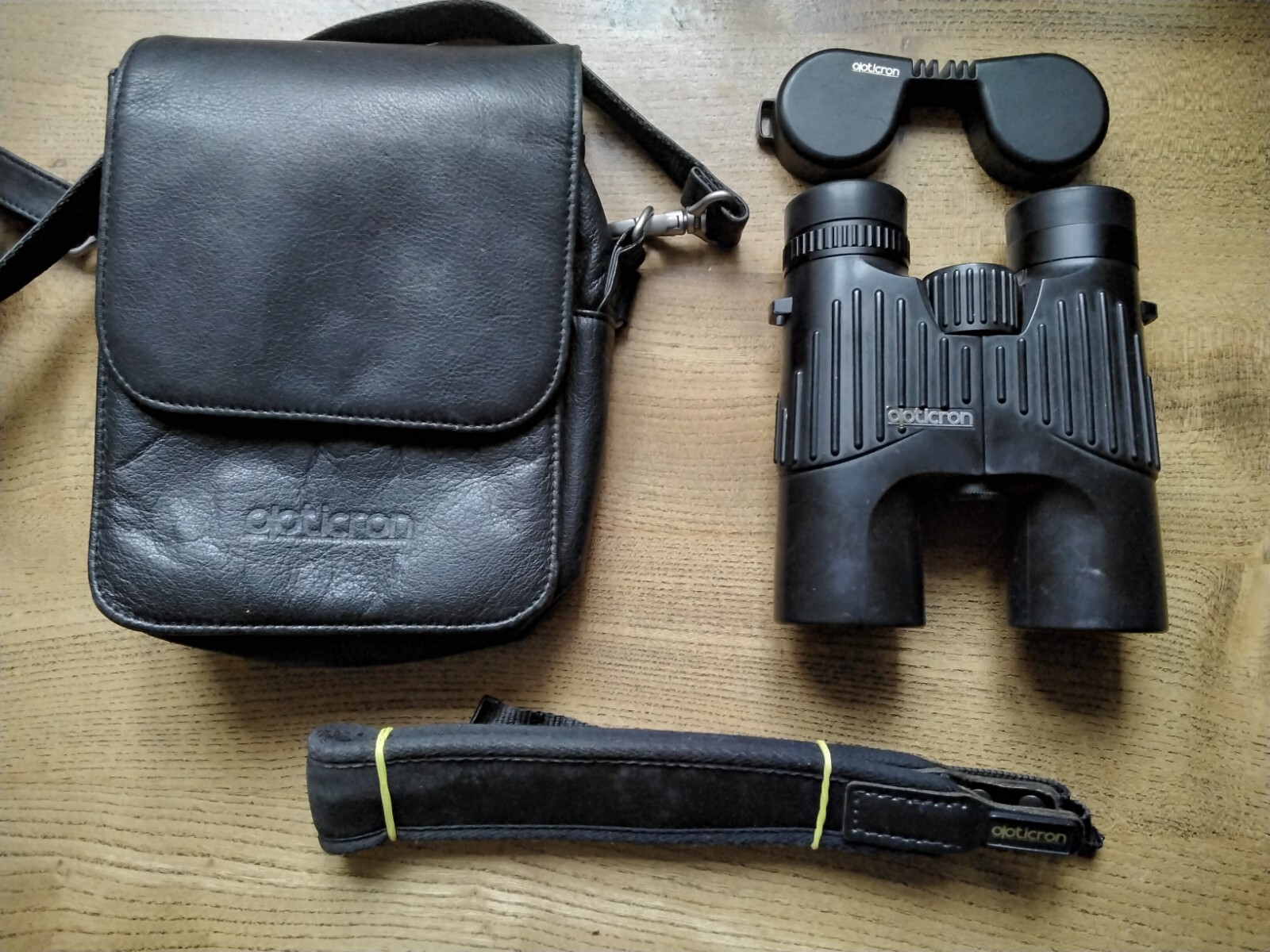 Opticron DBA Oasis Scoat 10x42 + Accessories. Quality Modern Optics. eBay