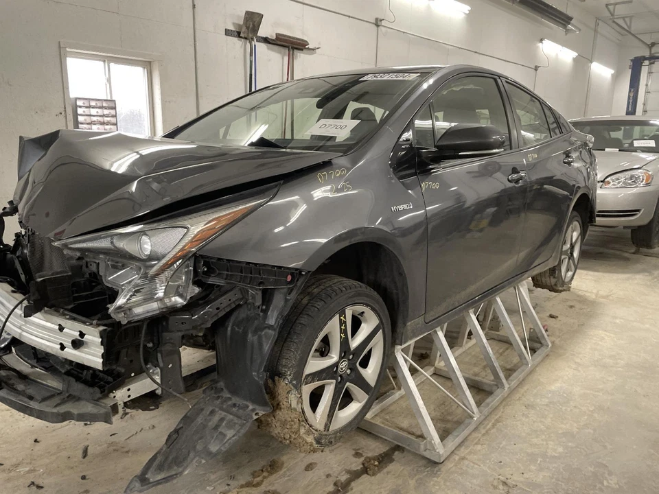 Medidor de velocímetro usado se adapta a: Toyota Prius Cluster Prius VIN FU 2018 7º y 8º Foto 2 de 4