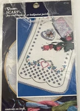 Vogart Moss Rose Scarf For Embroidery or Ballpoint Painting Table Runner. New