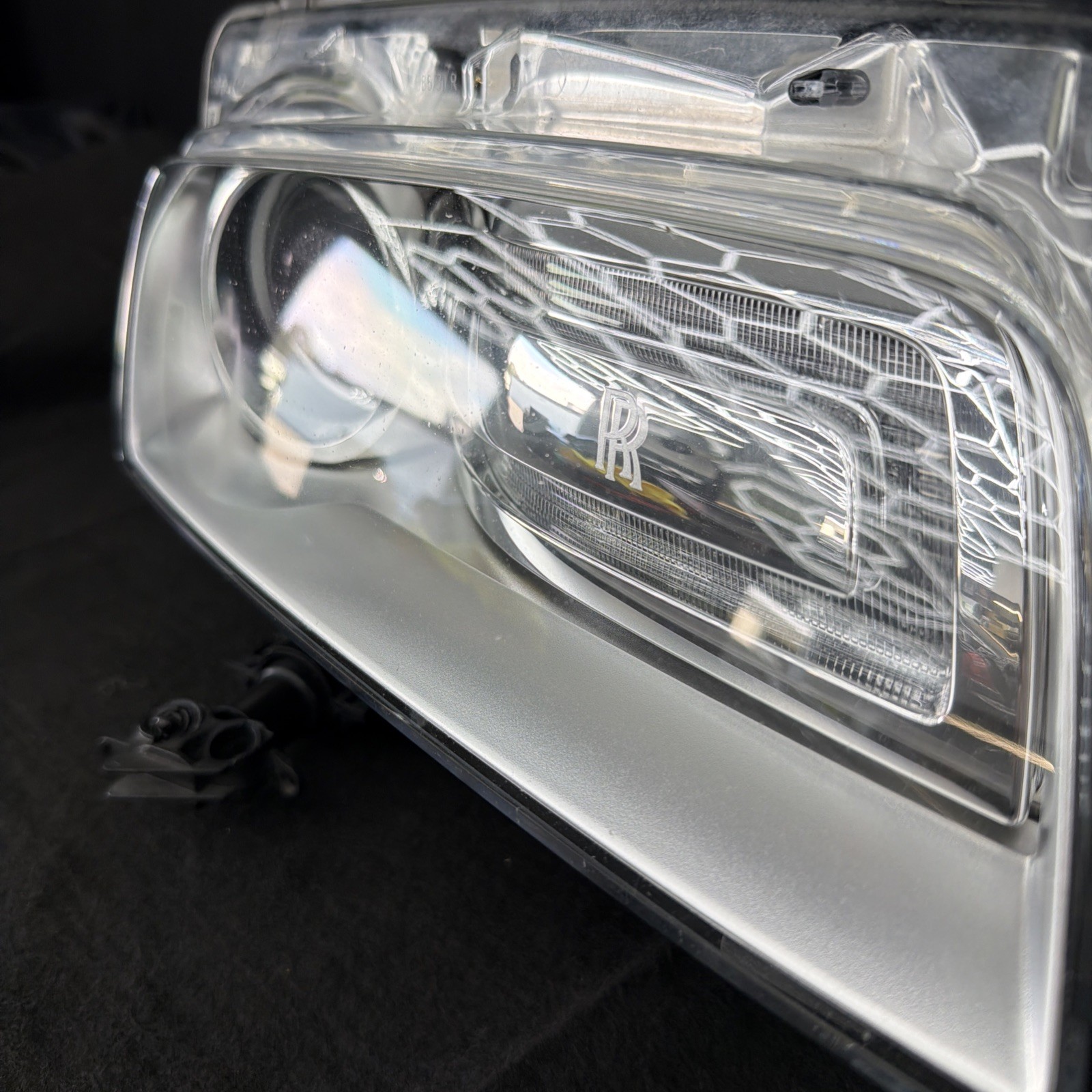 10-18 Rolls Royce Ghost Wraith Dawn RIght RH HID Xenon Headlight 63127322042 OEM