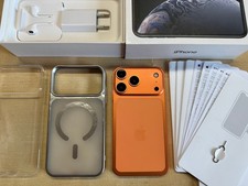 iPhone XR 128 GB UMBAU auf 17 Pro Optik Orange Wie NEU Ohne Simlock 100% Face ID