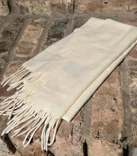 Scarf V. FRAAS CASHMINK Fringed Scarf Germany Acrylic Ecru Beige Ivory Thanksgiv