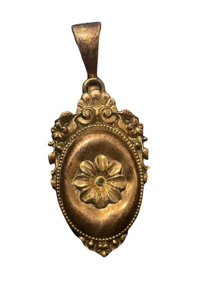 Pendentif 1900  Médaillon Porte-photo ou cheveux plaqué Or décor Fleurs - Photo 2/4