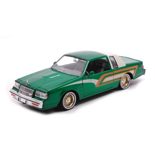 BUICK REGAL 1987 GREEN 1:24 Motormax Auto Stradali Modellino Nuovo - Immagine 4 di 4