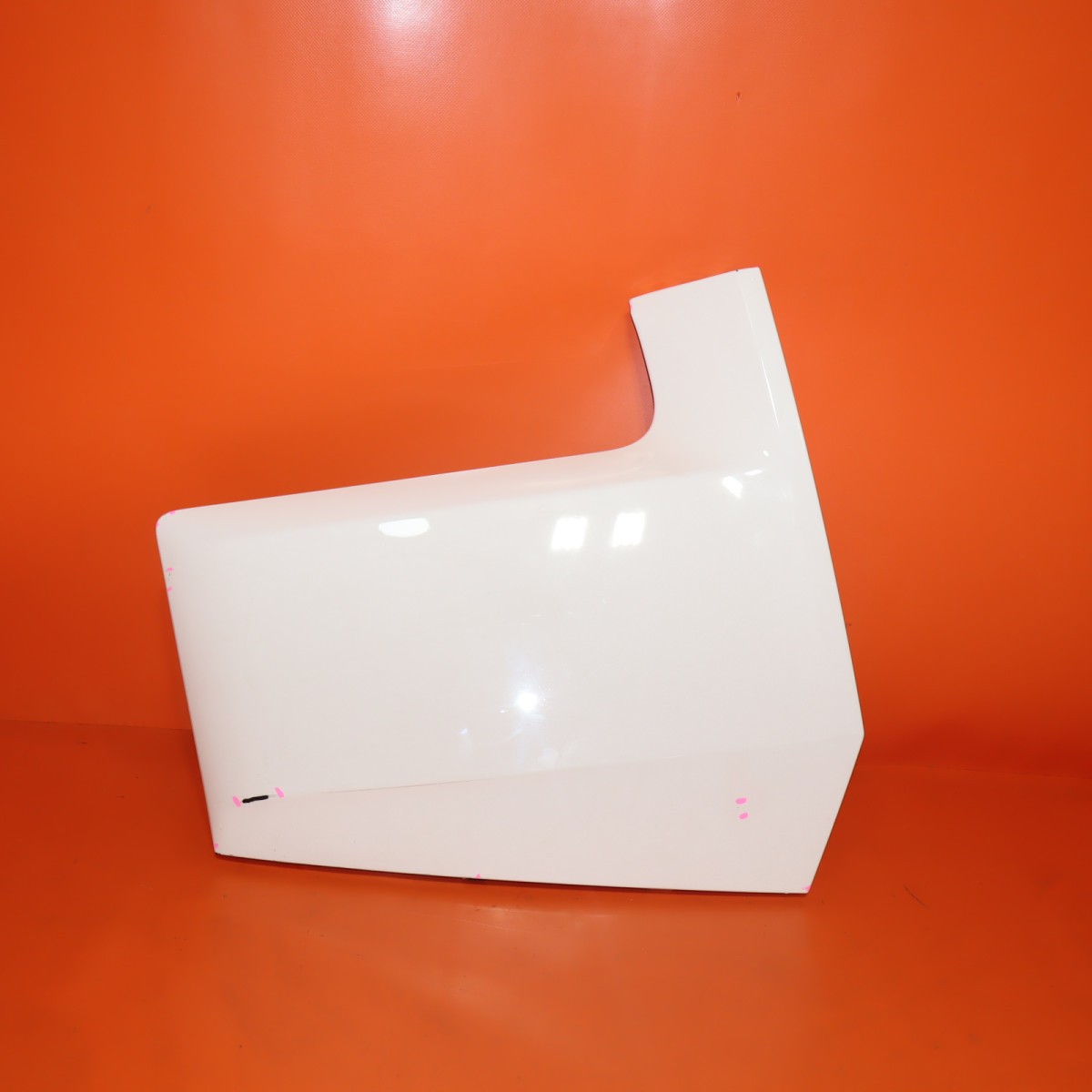 Rolls-Royce Cullinan 2025-2026 Front Right Bumper