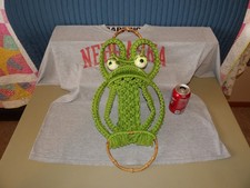 Vintage Macrame Frog Towel Holder Wall Hanging Green 70's MCM Decor 21"T EUC