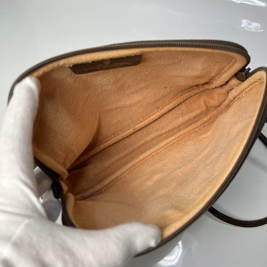 Extremely beautiful condition GUCCI shoulder GG S… - image 4