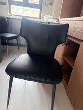 Black Upholstered Indoor Dining Chair 50 x 50 x 75 cm (Used)