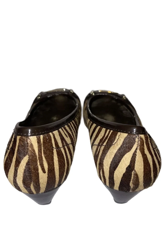 Tacones de cuero de vaca ANTONIO MELANI marrón y dorado con estampado de cebra logotipo dorado para mujer talla 8M Foto 4 de 4