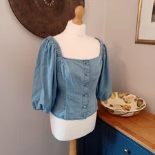 H&M Light Blue Denim Puff Balloon Sleeve Button Up Blouse Top M Wench Milkmaid