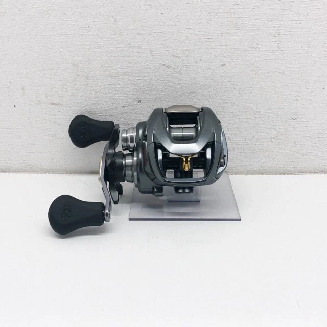 Daiwa 17 STEEZ A TW 1016H Right Baitcasting Reel used From JAPAN