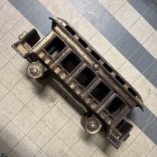 EARLY CAST IRON 402 ORANGE TRAIN TROLLY CAR ARCADE CAST IRON TOY TRAIN
