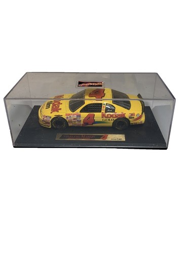 Hot Wheels Pro Racing Sterling Marlin Chevrolet Monte Carlo NIB