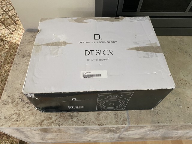definitive technology dt8lcr
